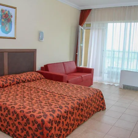 Private Studio In Sunset Resort Pomorie アパート